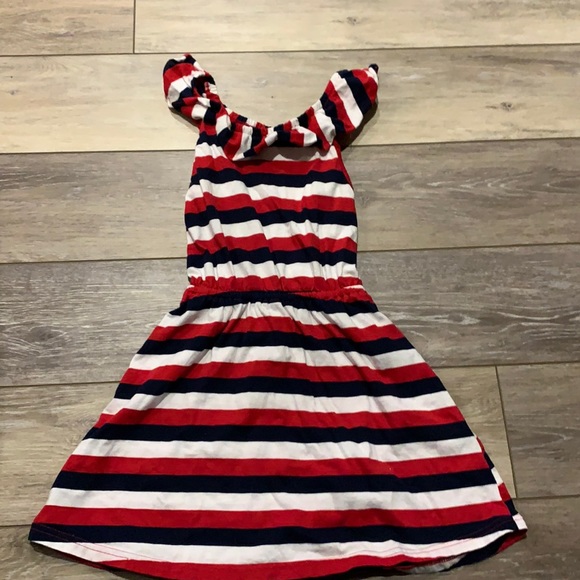 The children’s place dress EUC size 5/6